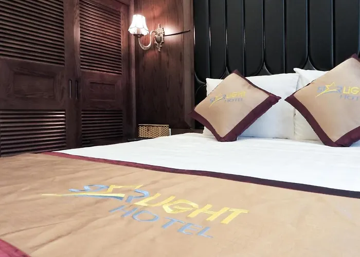 Starlight & Travel Hotel *