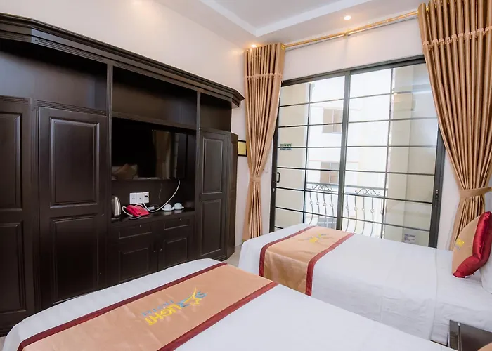 Starlight & Travel Hotel