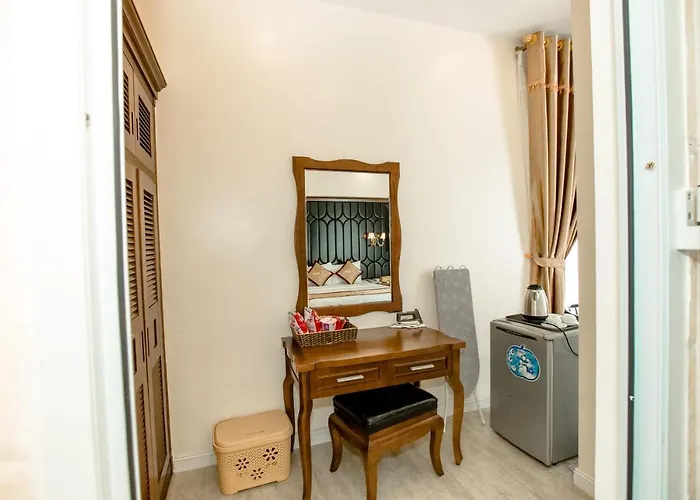 Starlight & Travel Hotel Ha Long