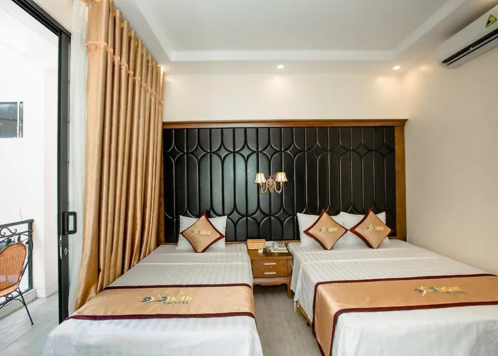Starlight & Travel Ha Long